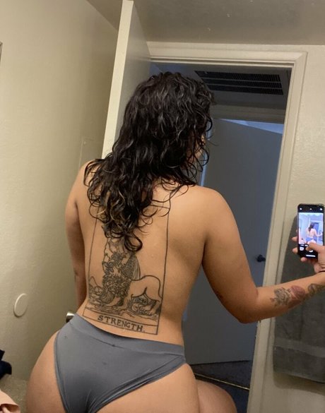 Foto nua vazada do OnlyFans de Curvybxtch