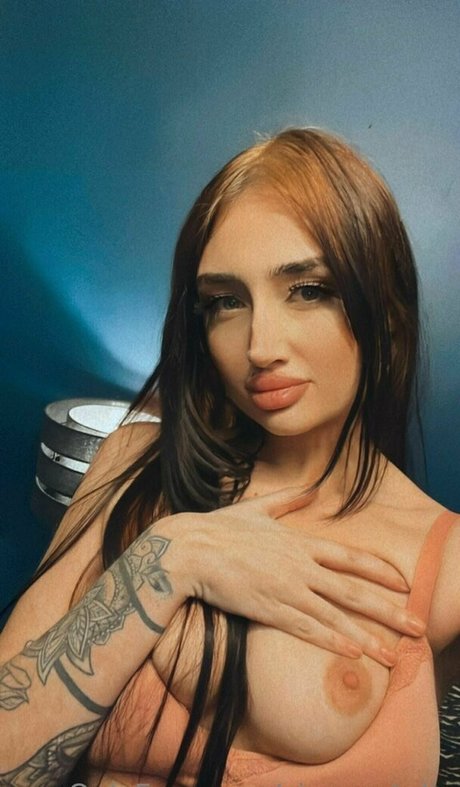 Naken läckt OnlyFans-bild av Cjay Natalie