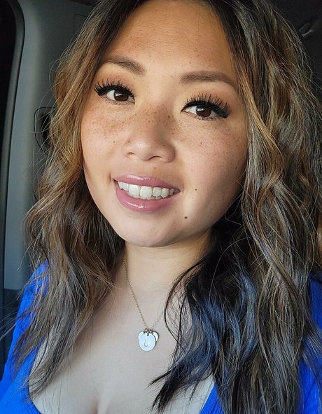 Miss Jee Yung