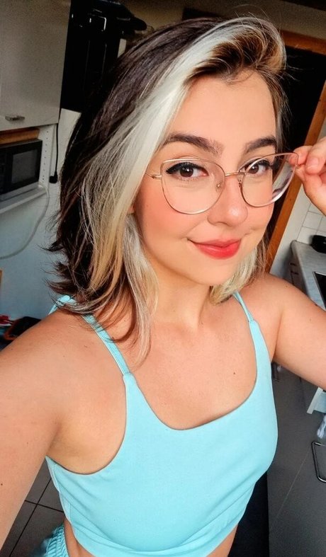 Nahá fotka uniklých OnlyFans od Sumy