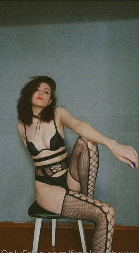 Freakykittyxxx