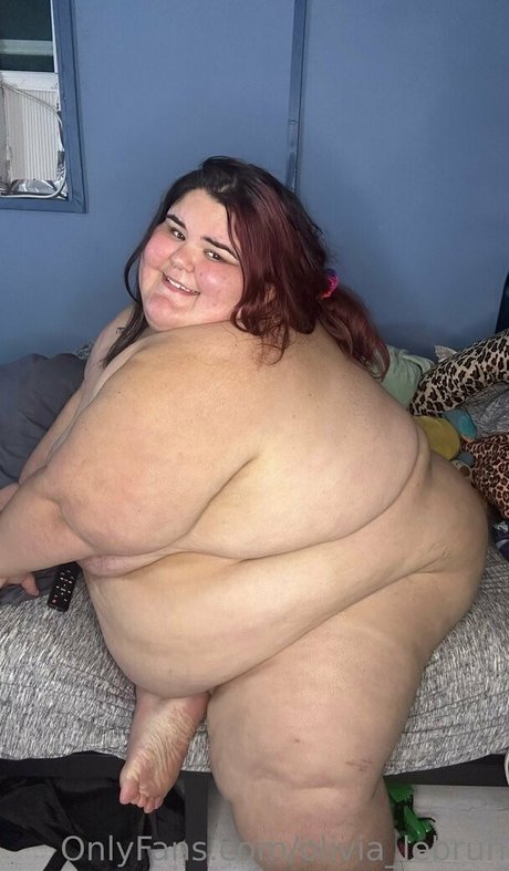 Naakte gelekte OnlyFans-foto van Olivialebrun