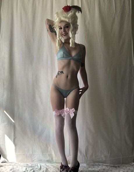 Lilyevansfree OnlyFans