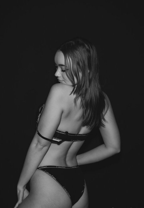 Sweetluna044