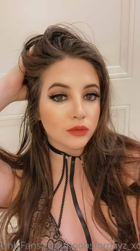 Nahá fotka uniklých OnlyFans od Boobsfordayzxo2