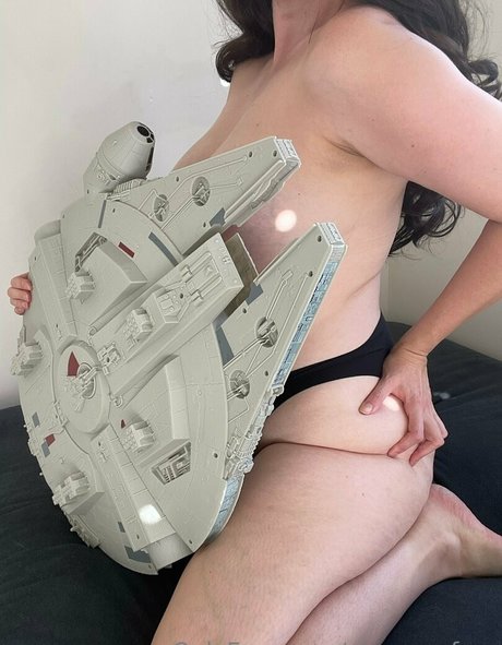 Evamaefree