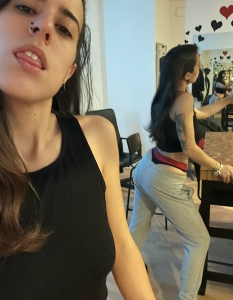 Lalasexygirlx