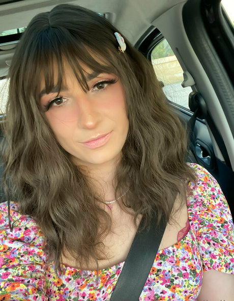 Sissygirlbella