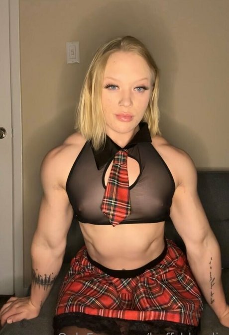 Nahá fotka uniklých OnlyFans od Buffblondie