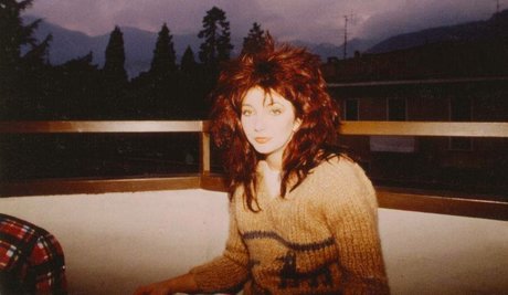 Naken läckt OnlyFans-bild av Kate Bush