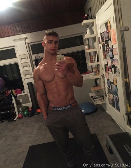 Nahá fotka uniklých OnlyFans od Creamygorilla