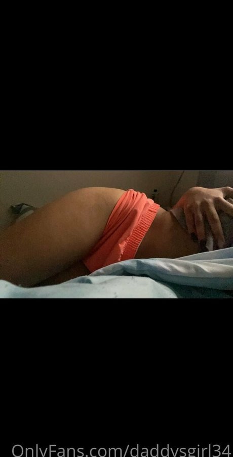 Alaston vuotanut OnlyFans-kuva Daddysgirl34