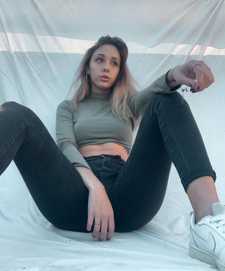 Nahá fotka uniklých OnlyFans od Agusdigri