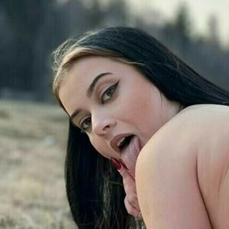 Andreeakg19  nude leaked OnlyFans photo