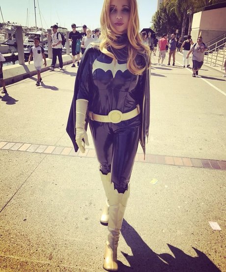 Naken lekkede OnlyFans-bilde av Tara Strong