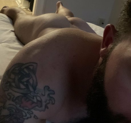 Thecavemanxxx