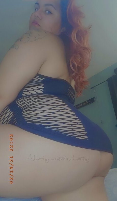 Nacktes geleaktes OnlyFans-Foto von Bigbuttsmutt