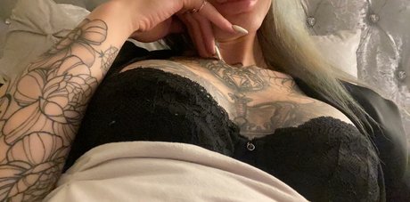 Nacktes geleaktes OnlyFans-Foto von Ts Missy Adair