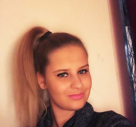 Naken läckt OnlyFans-bild av Barbara Szabo