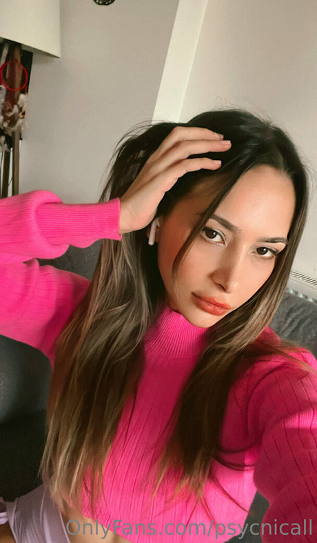 Nahá fotka uniklých OnlyFans od Psycnicall
