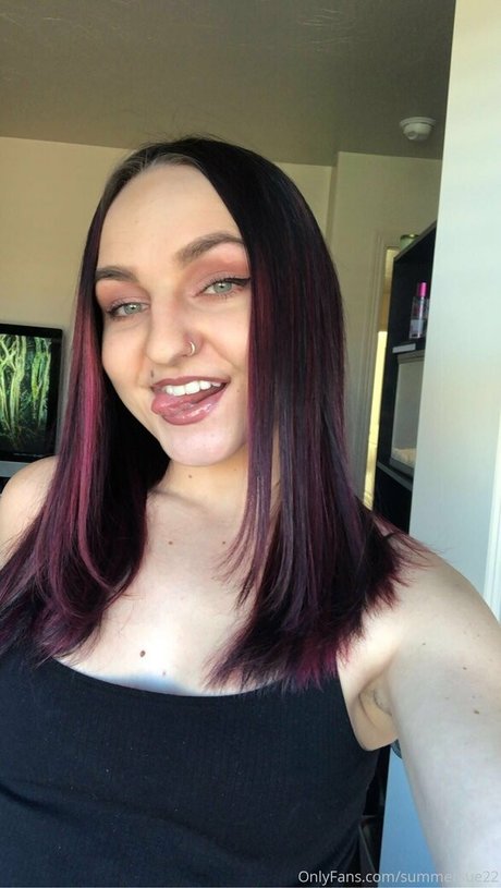 Summersue22  nude leaked OnlyFans photo