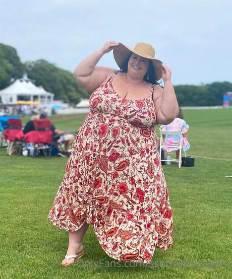 Ssbbwladyjiggles