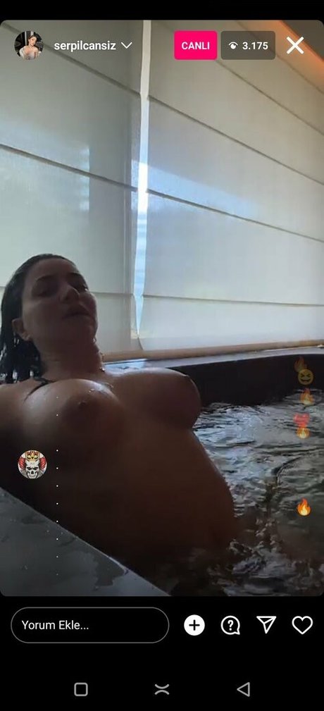 Naken läckt OnlyFans-bild av Serpil Cansiz