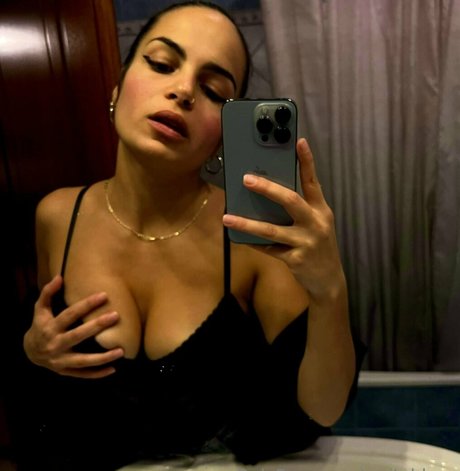 Nahá fotka uniklých OnlyFans od Richelis