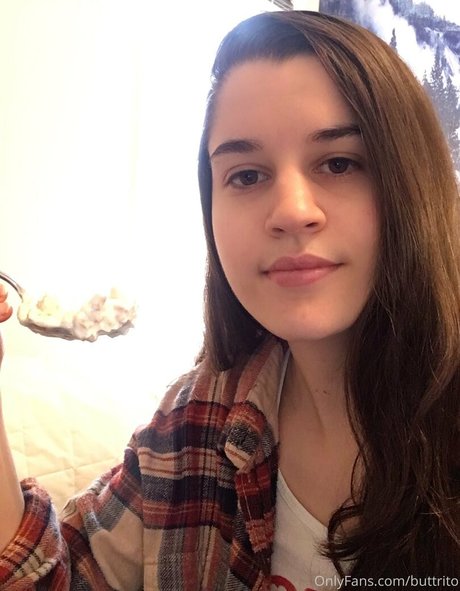 Naakte gelekte OnlyFans-foto van Buttrito