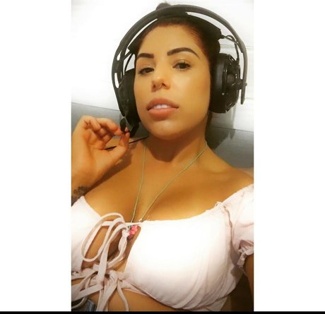 Nahá fotka uniklých OnlyFans od Lilyxjayne