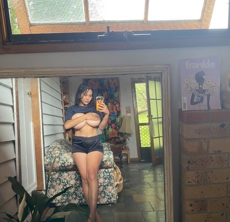 Foto nua vazada do OnlyFans de Lotti Loka