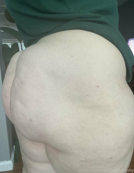 Nacktes geleaktes OnlyFans-Foto von Cherryjambaby