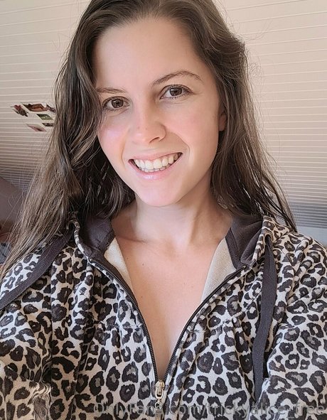 Naken läckt OnlyFans-bild av Trickyalicefree