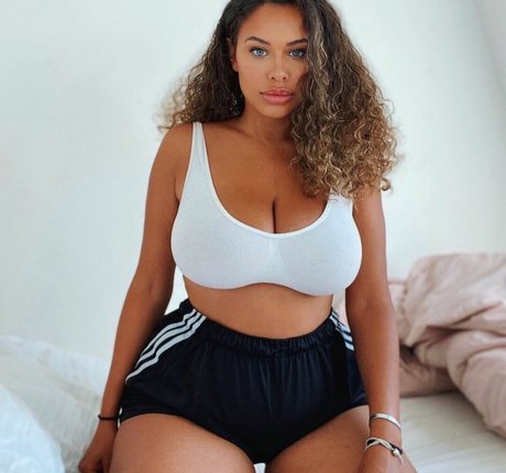 Chanelle Mauricette