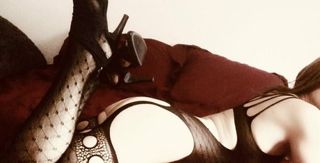 Mrsscarletlove