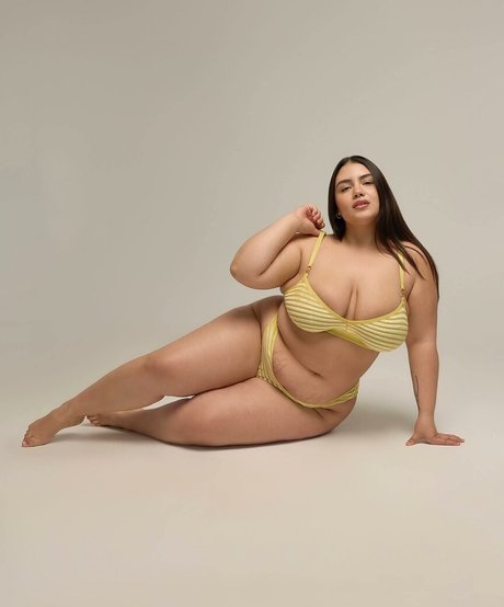 Foto desnuda filtrada de OnlyFans de Rachel Anastacia