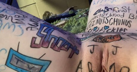Alasti lekkinud OnlyFans-i pilt Teasinglytrashed