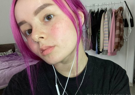 Naakte gelekte OnlyFans-foto van Melissababy