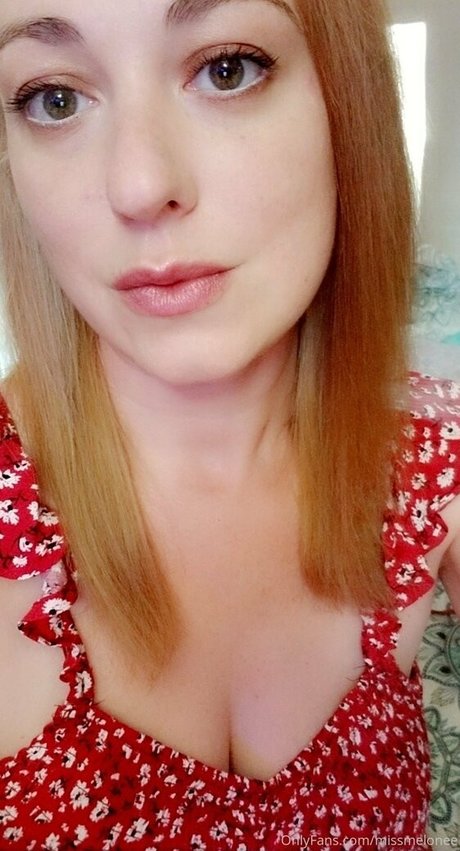 Alaston vuotanut OnlyFans-kuva Missmelonee