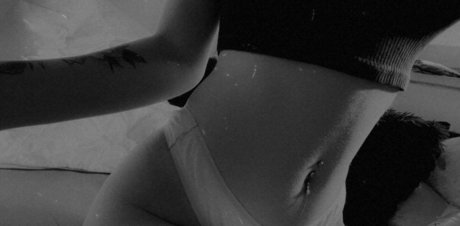 Обнаженная фотография утечки OnlyFans от Beliinda38er