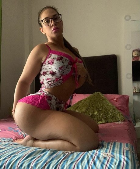 Foto nua vazada do OnlyFans de Adriana Marin Ramirez