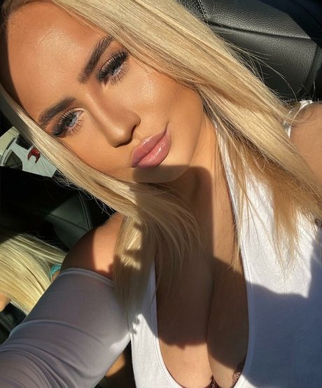 Alaston vuotanut OnlyFans-kuva Molly Oshea