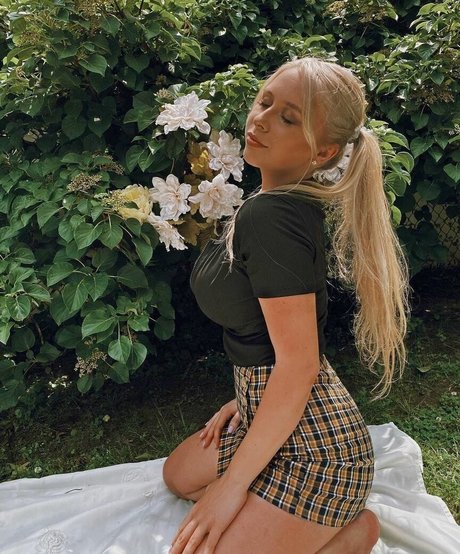 Rhiannon C