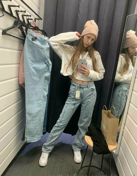 Nacktes geleaktes OnlyFans-Foto von Alexagol