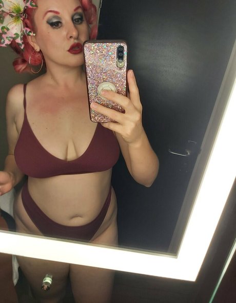 Roxystardust