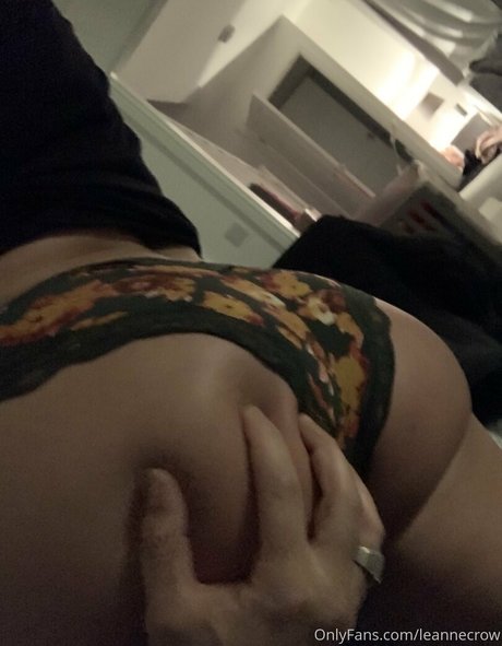 Leannecrow