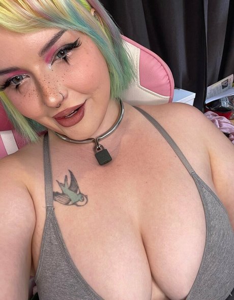 Naken läckt OnlyFans-bild av Harpervalentinevip