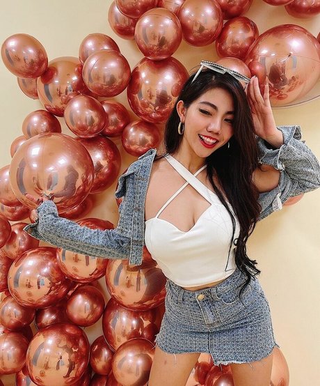 Peggykuo1123 OnlyFansリークヌード写真