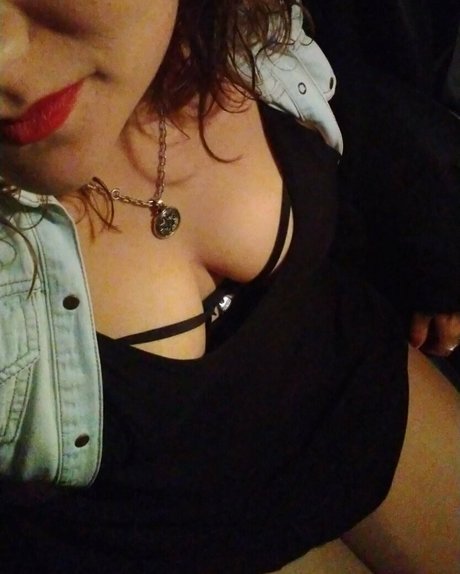 Foto nua vazada do OnlyFans de Girllola