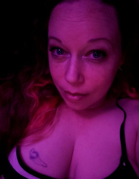 Peekaboou OnlyFans泄露裸照
